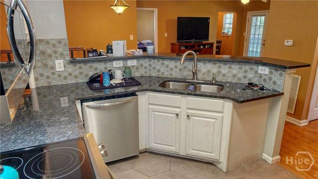 9102 Walden Park Drive, Savannah, GA 31410