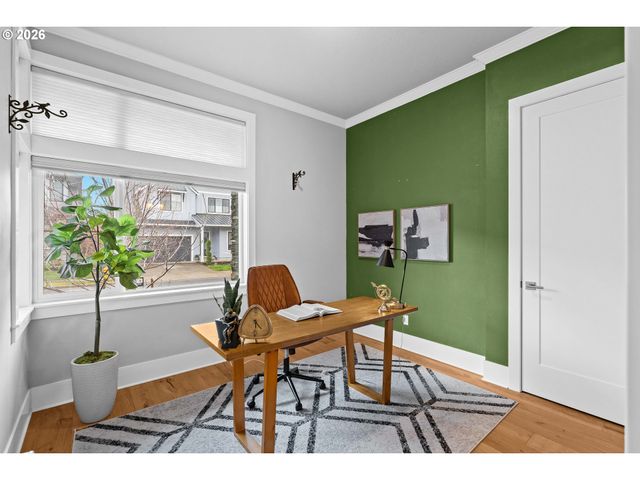 12085 Nw MILLFORD St, Portland, OR 97229