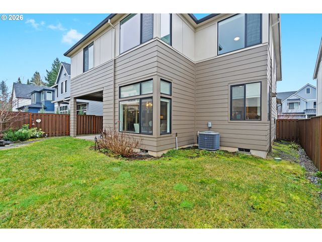 12085 Nw MILLFORD St, Portland, OR 97229