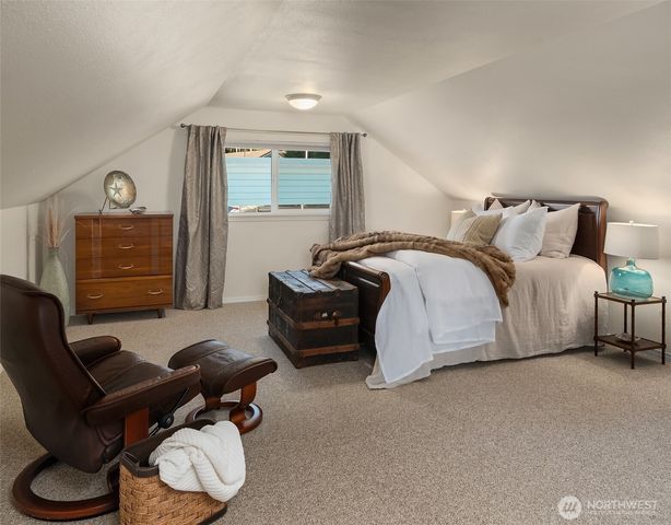 130 N Bennett Lane, Lilliwaup, WA 98555