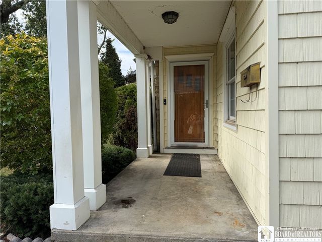 6 Taft Place, Dunkirk, NY 14048