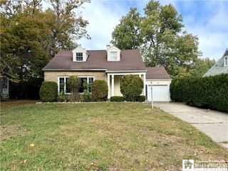 6 Taft Place, Dunkirk, NY 14048