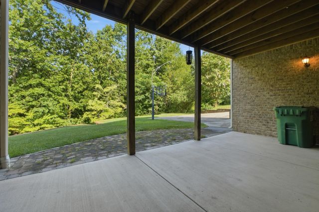 2969 Reflection Lane, Ooltewah, TN 37363