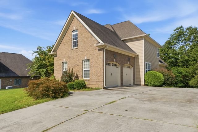 2969 Reflection Lane, Ooltewah, TN 37363