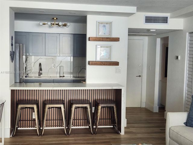 3180 S Ocean Dr 307, Hallandale Beach, FL 33009