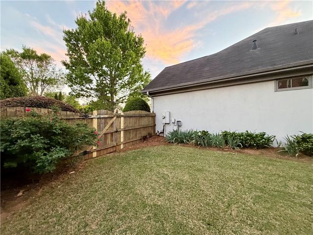 12615 Oxfordshire Court, Johns Creek, GA 30005