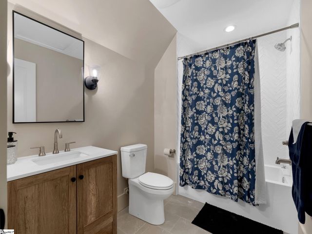 112 Blazing Star Trail, Landrum, SC 29356