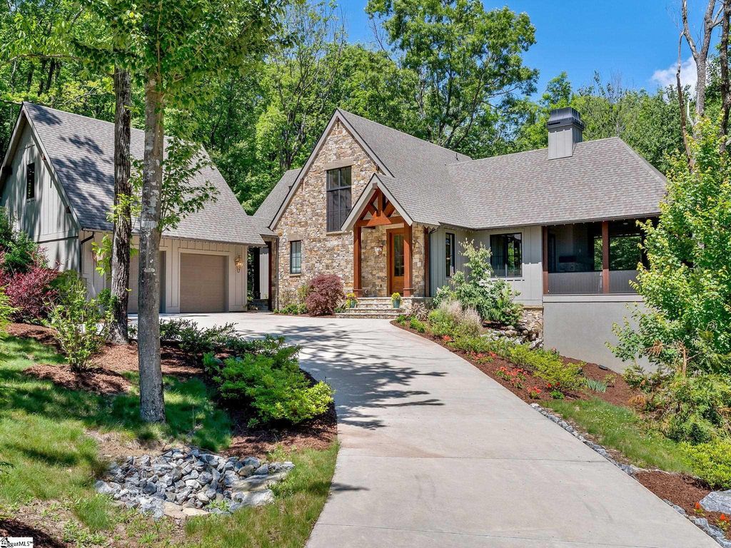112 Blazing Star Trail, Landrum, SC 29356