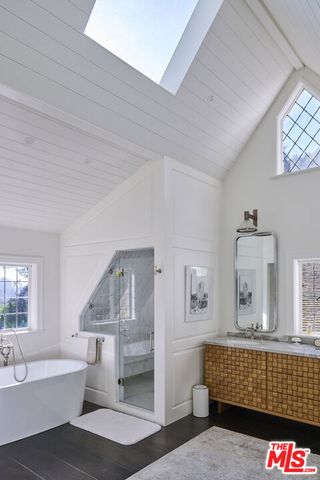 9631 Cedarbrook Drive, Beverly Hills, CA 90210