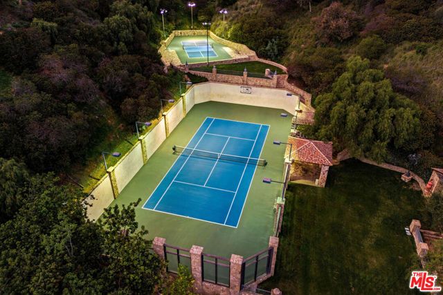 9631 Cedarbrook Drive, Beverly Hills, CA 90210