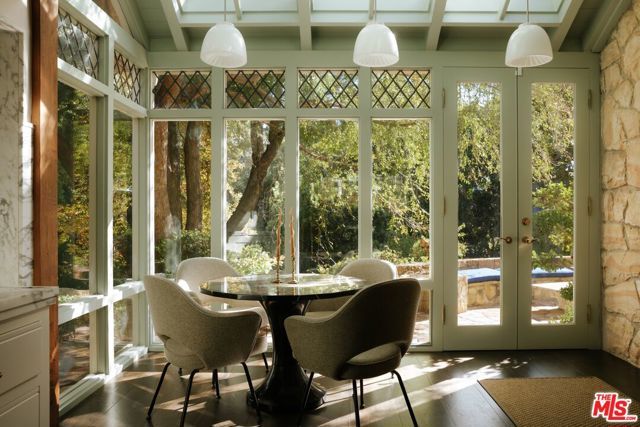 9631 Cedarbrook Drive, Beverly Hills, CA 90210