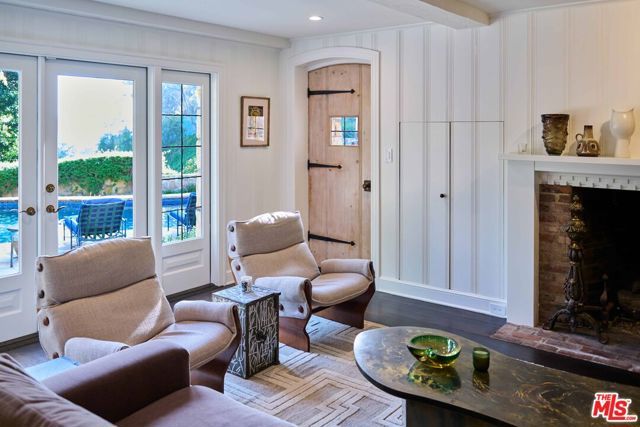 9631 Cedarbrook Drive, Beverly Hills, CA 90210