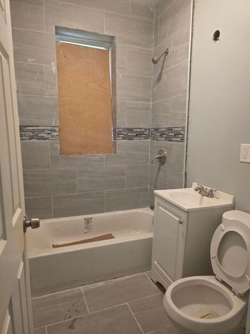 1224 W 64th Street, Chicago, IL 60636