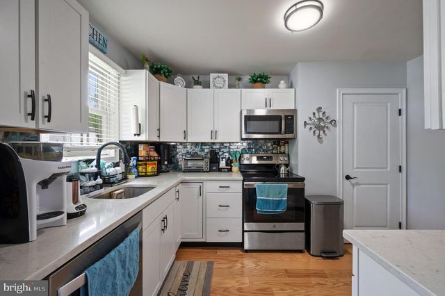 465 4TH AVENUE, Warminster, PA 18974