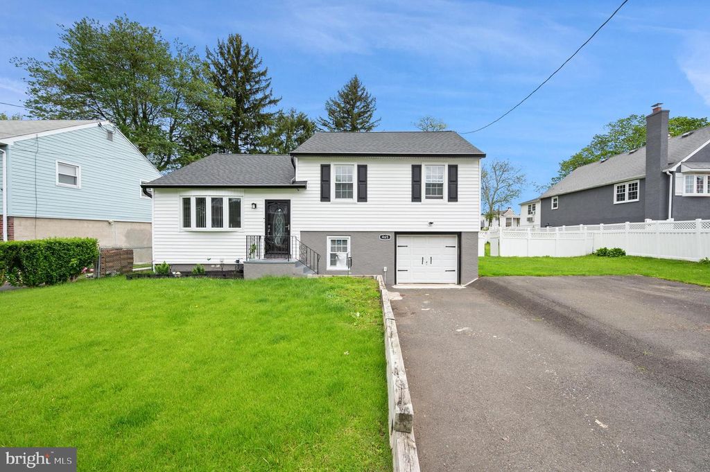 465 4TH AVENUE, Warminster, PA 18974