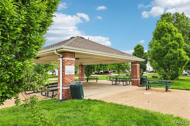 1433 Sportsmans Court, O'fallon, MO 63366