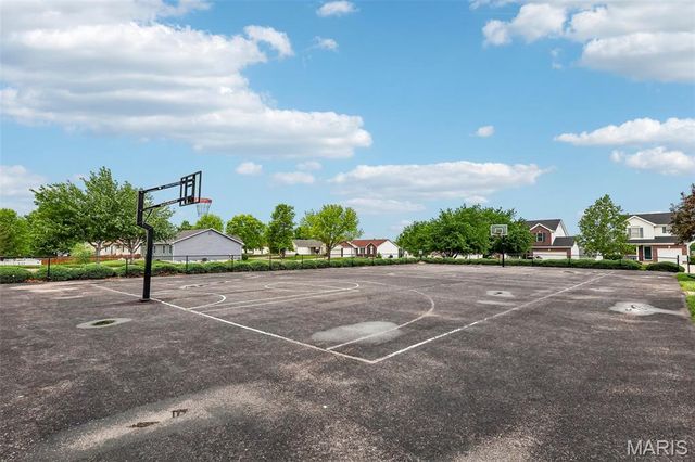 1433 Sportsmans Court, O'fallon, MO 63366