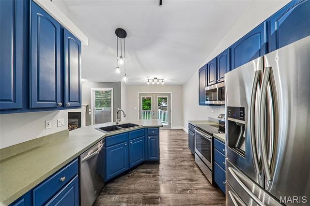 1433 Sportsmans Court, O'fallon, MO 63366