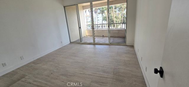 850 E Ocean Boulevard 301, Long Beach, CA 90802