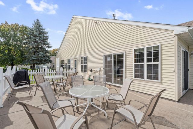 6939 Inverness Court 43, Inver Grove Heights, MN 55077