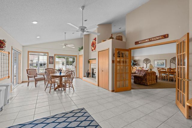 6939 Inverness Court 43, Inver Grove Heights, MN 55077