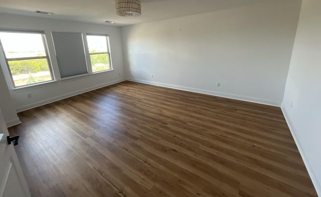424 Turnbuckle BND, Leander, TX 78641