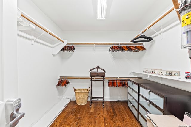 1410 Grey Flint Cv, San Antonio, TX 78258