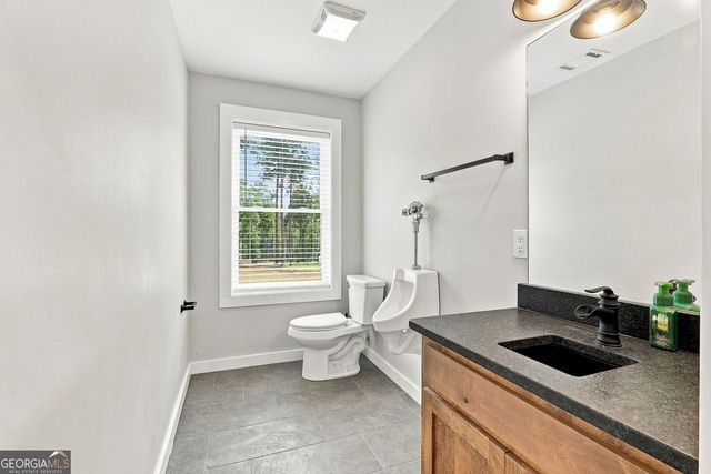 425 Ethridge Mill Rd, Griffin, GA 30224