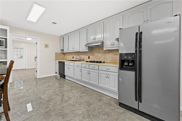 5555 Stone Trace, Gainesville, GA 30504