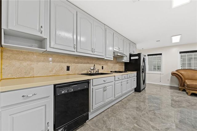 5555 Stone Trace, Gainesville, GA 30504