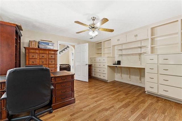 5555 Stone Trace, Gainesville, GA 30504