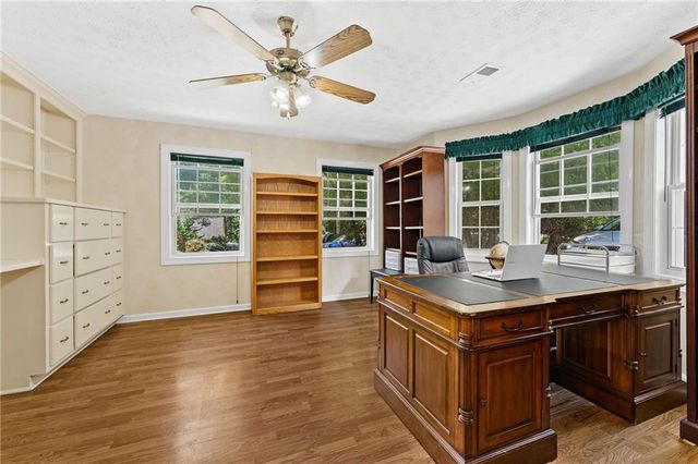 5555 Stone Trace, Gainesville, GA 30504