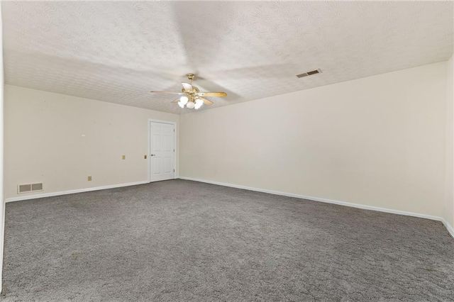 5555 Stone Trace, Gainesville, GA 30504