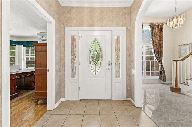 5555 Stone Trace, Gainesville, GA 30504