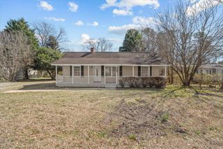 859 Floyd Road, Spartanburg, SC 29307