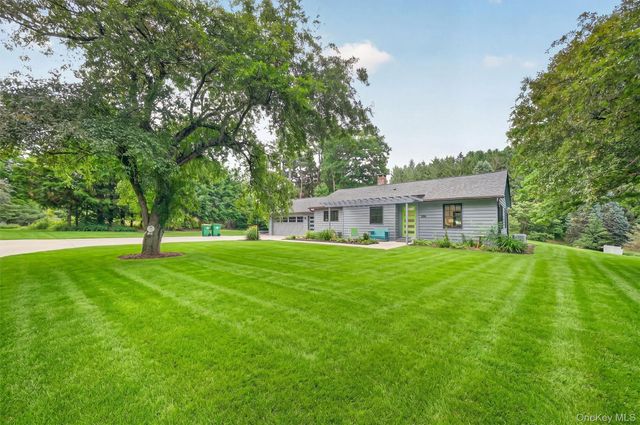 356 Smith Road, Hyde Park, NY 12538