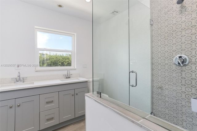 436 Gull Court, North Palm Beach, FL 33408
