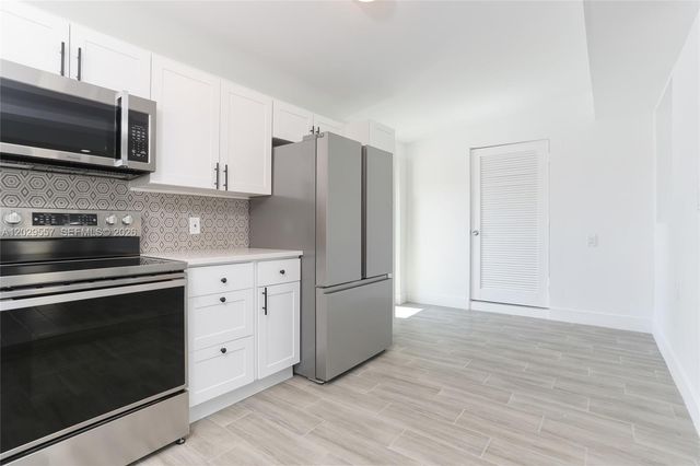 436 Gull Court, North Palm Beach, FL 33408