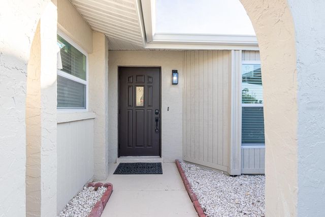 1115 SOUTHERN PINE LANE, Sarasota, FL 34243