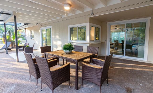 1115 SOUTHERN PINE LANE, Sarasota, FL 34243