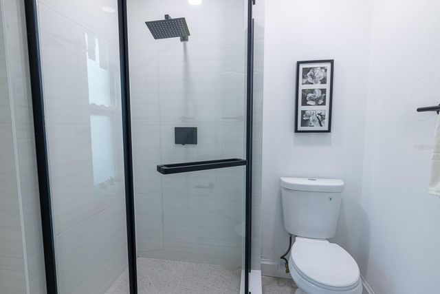 1115 SOUTHERN PINE LANE, Sarasota, FL 34243