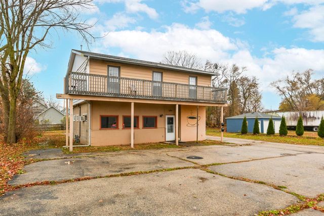 337 S Eighth STREET, Delavan, WI 53115