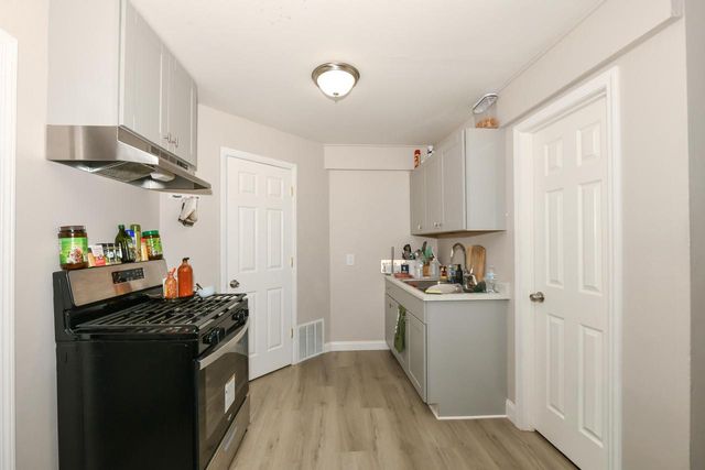 337 S Eighth STREET, Delavan, WI 53115