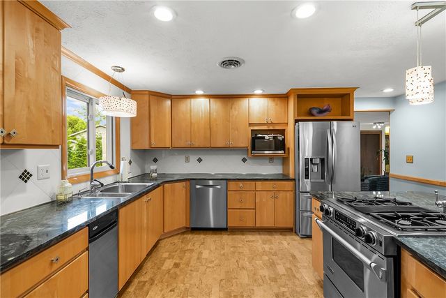 2793 Ridgeway Avenue, Greece, NY 14626