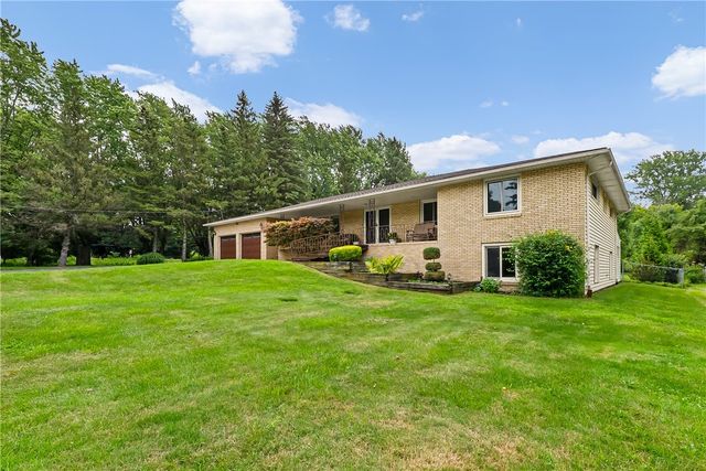 2793 Ridgeway Avenue, Greece, NY 14626