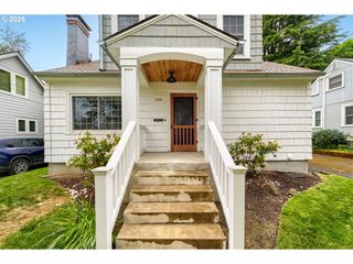 3325 Ne SISKIYOU St, Portland, OR 97212