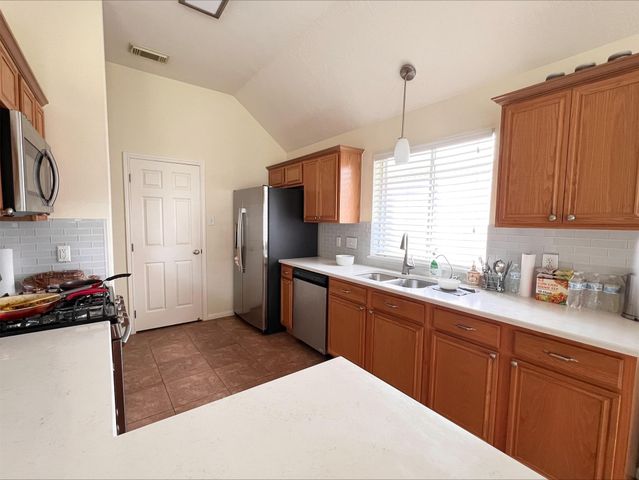 11515 Mill Bridge Court, Houston, TX 77498
