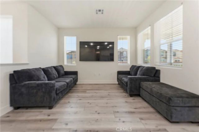 4067 Summer, Corona, CA 92883