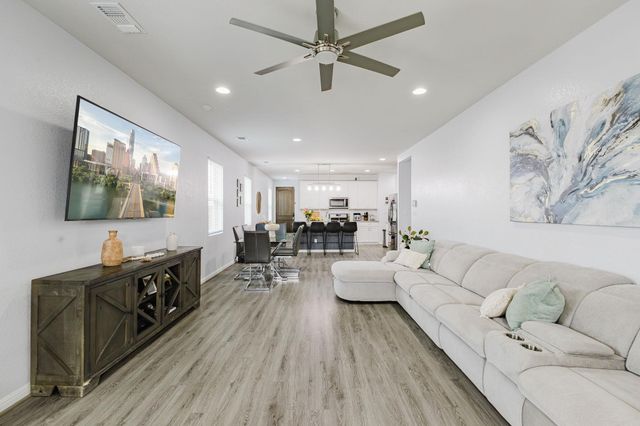 307 Watercourse WAY, Bastrop, TX 78602