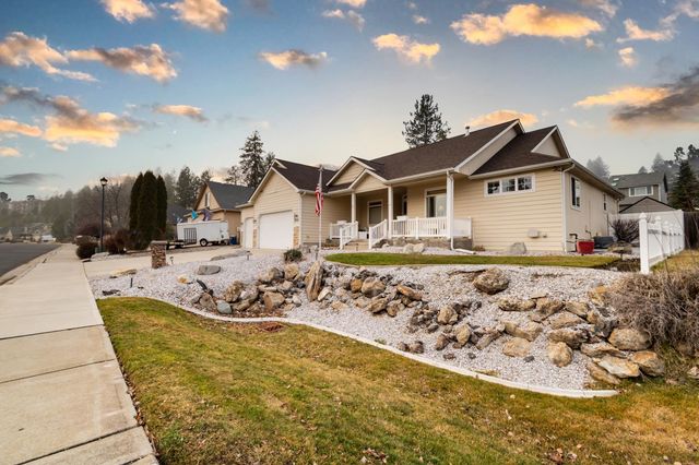 801 E Huron Dr, Spokane, WA 99208